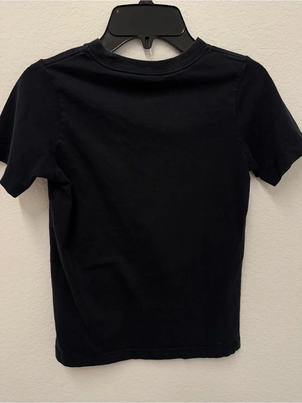 Nike Kids Boys Air Swoosh Graphic Tee Shirt Black Size Small